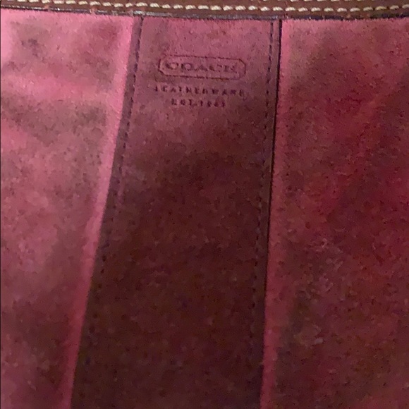 Coach set! - Picture 2 of 5